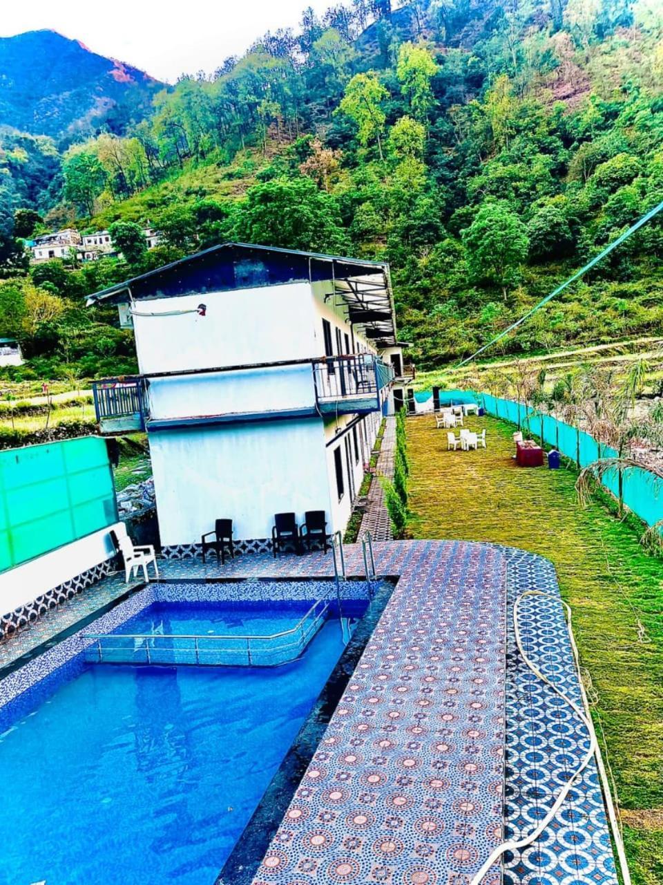Delhi 34 Resort Rishikesh Exterior photo